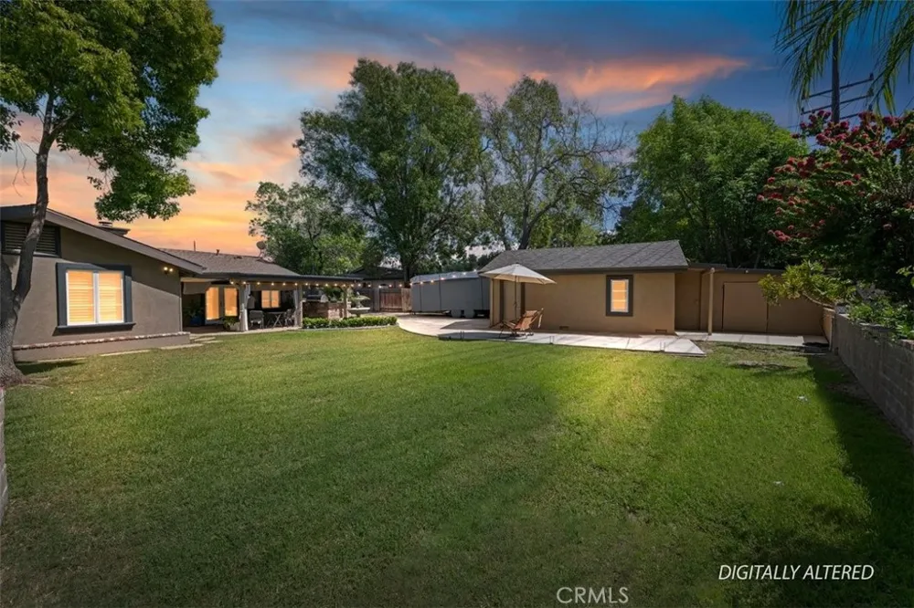 554 Calle Jazmin Thousand Oaks, CA 91360