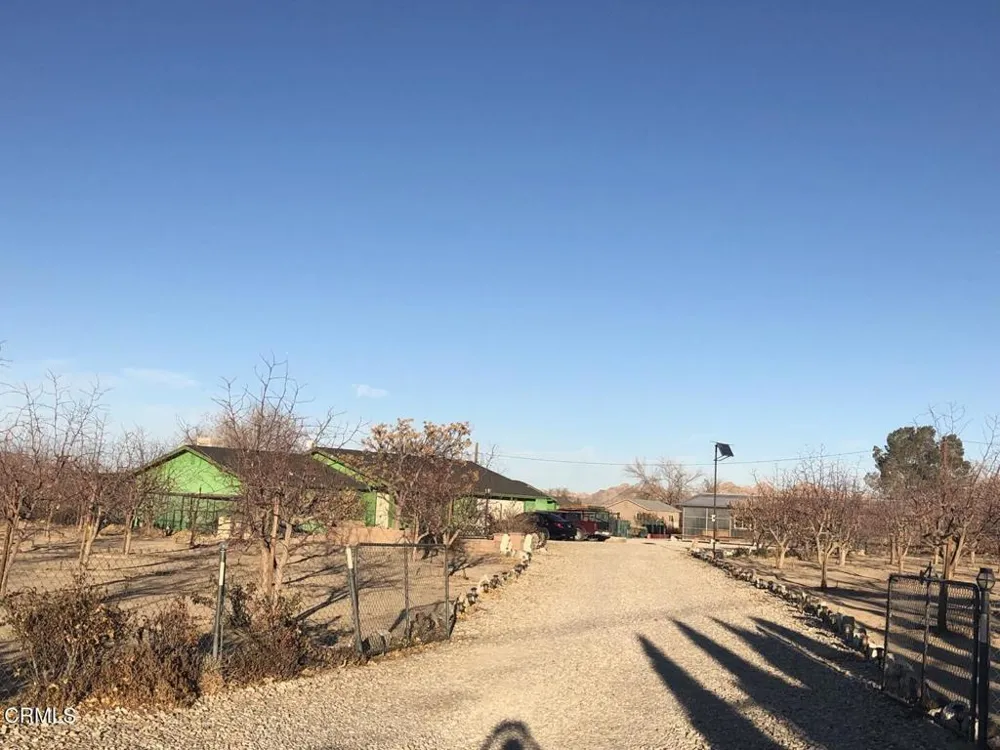 34738 Old Woman Springs Road Lucerne Valley, CA 92356