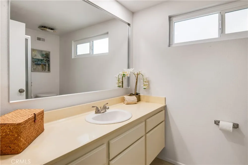 24150 S Western Avenue #F Harbor City, CA 90710