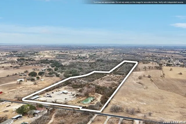 14319 Old Frio City Lytle, TX 78052