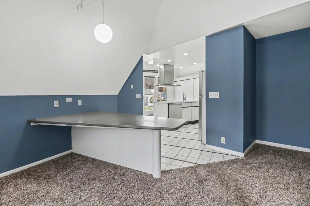 8284 W Lake Holiday Drive Mears, MI 49436