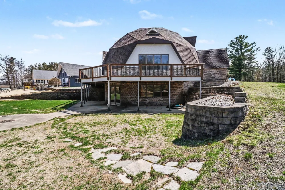 8284 W Lake Holiday Drive Mears, MI 49436