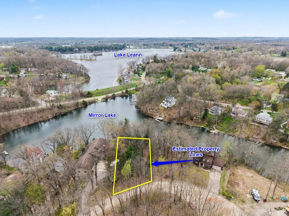 132 Hollybrook Ct Jerome, MI 49249