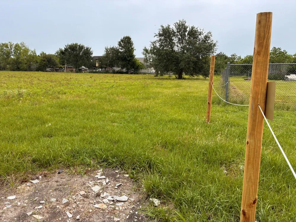 2933 Indiana Street Fresno, TX 77545