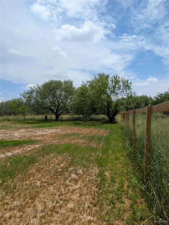 905 W Doffing Road W San Juan, TX 78589