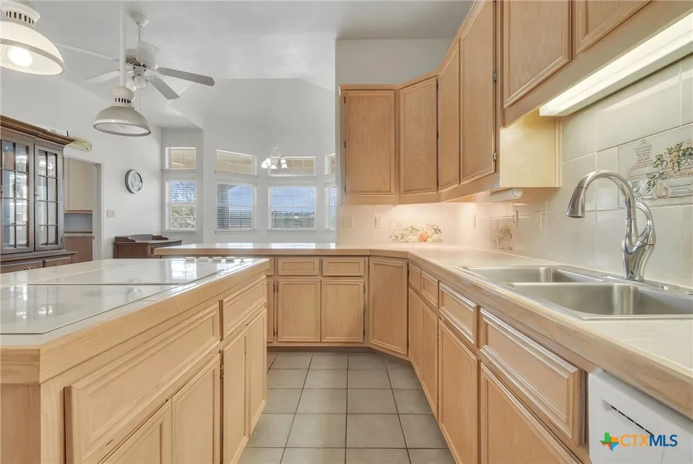 3112 Oakridge Boulevard Harker Heights, TX 76548