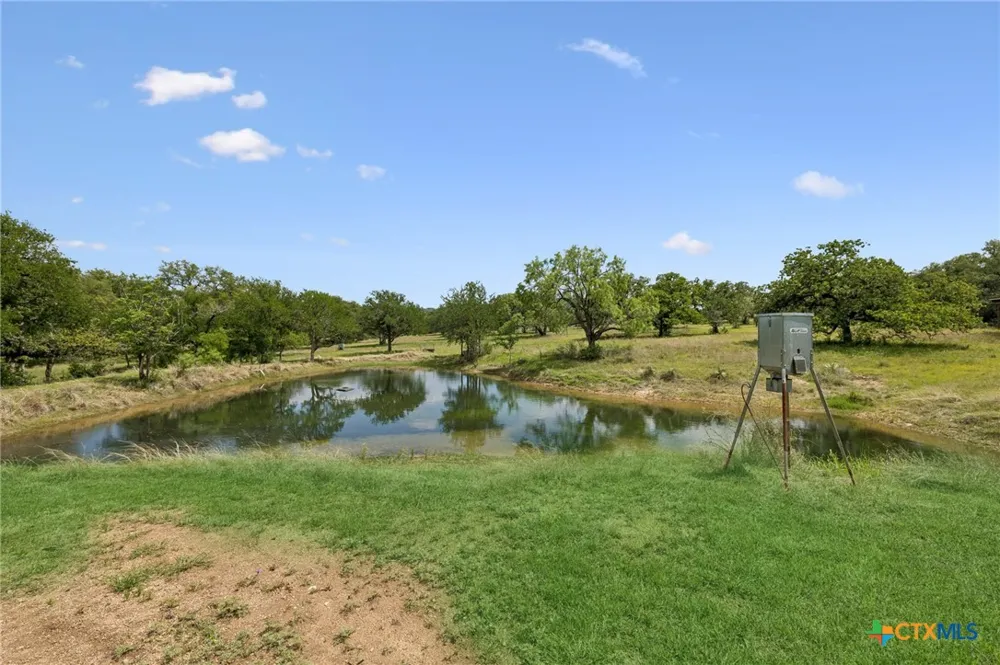 1450 Fm 2342 Kingsland, TX 78639