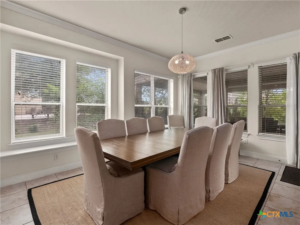 18003 Resort View San Antonio, TX 78255