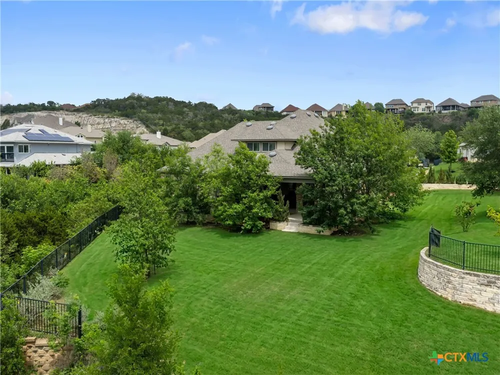 18003 Resort View San Antonio, TX 78255