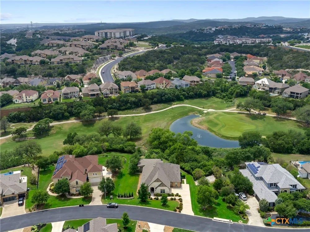 18003 Resort View San Antonio, TX 78255