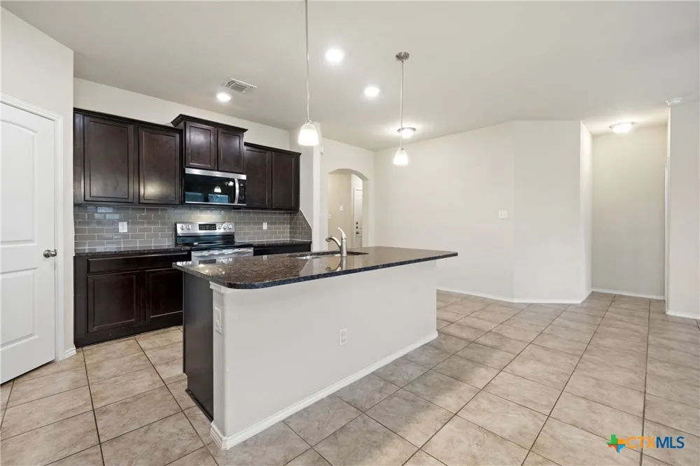 5586 Perdita Drive Belton, TX 76513