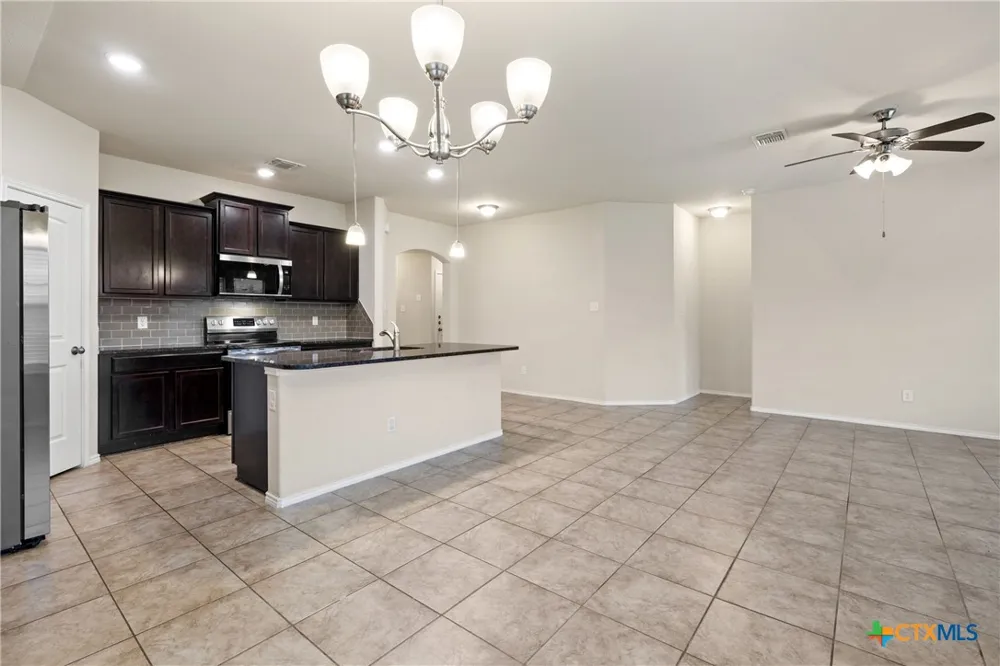 5586 Perdita Drive Belton, TX 76513