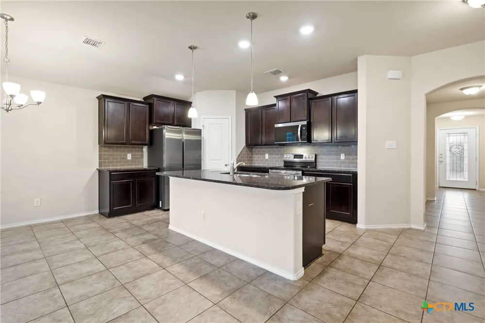 5586 Perdita Drive Belton, TX 76513