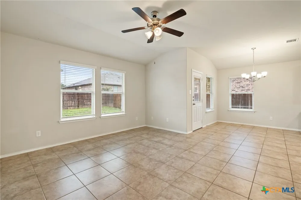 5586 Perdita Drive Belton, TX 76513