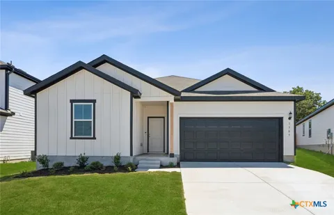 1585 Sky Vista Drive