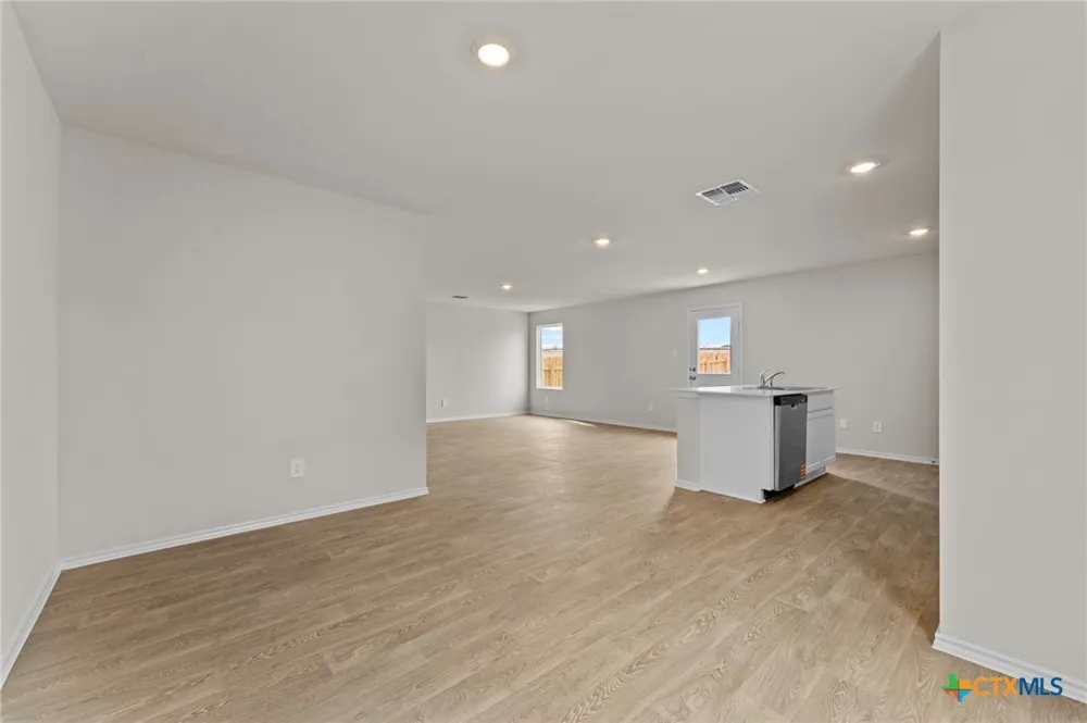 134 Langston Drive Uhland, TX 78640