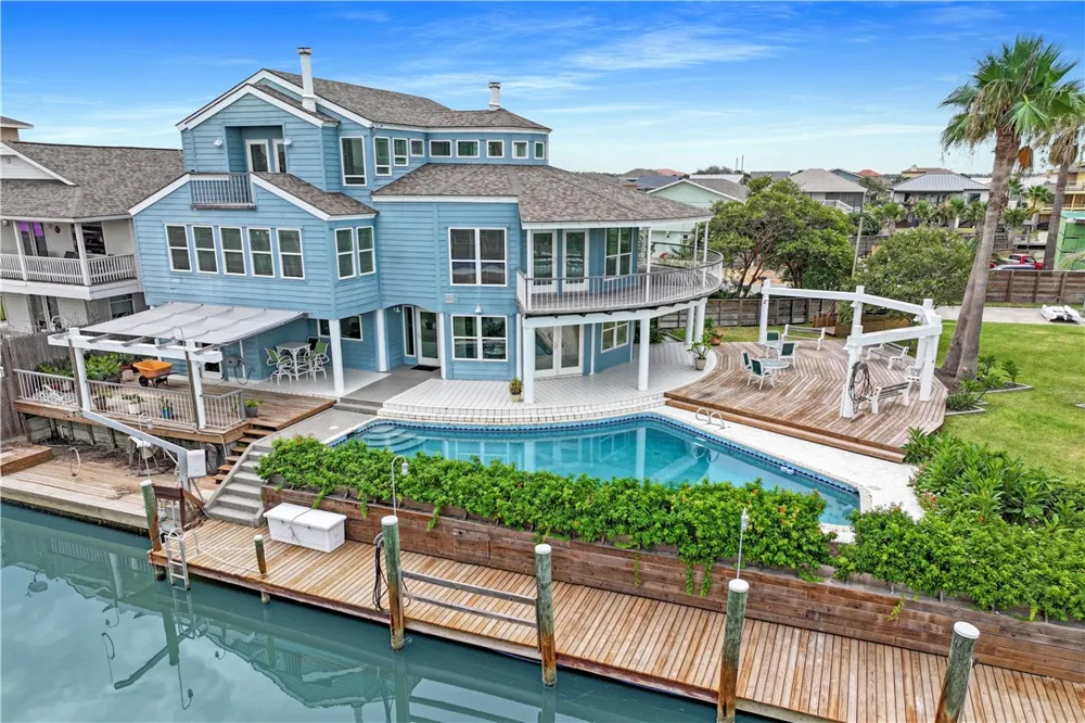 217 Port St Claire Aransas Pass, TX 78336
