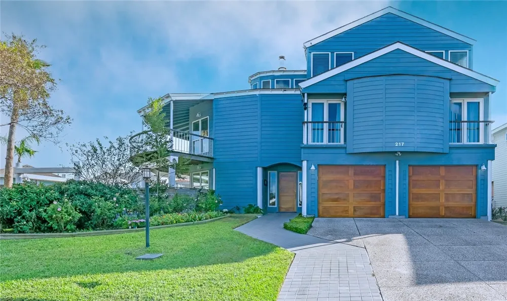 217 Port St Claire Aransas Pass, TX 78336