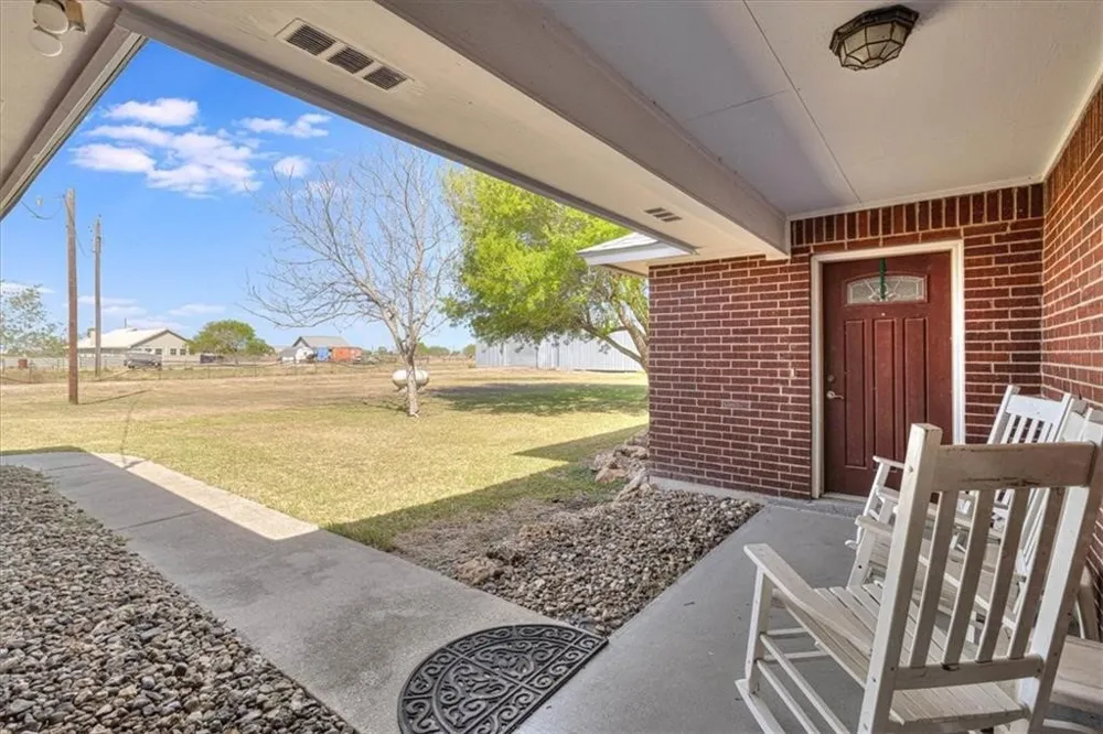 5004 County Road 1432 Aransas Pass, TX 78336