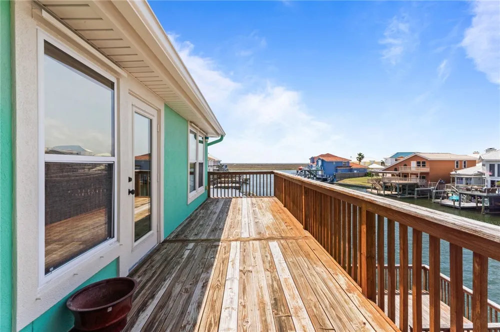 15329 Cartagena Court Corpus Christi, TX 78418