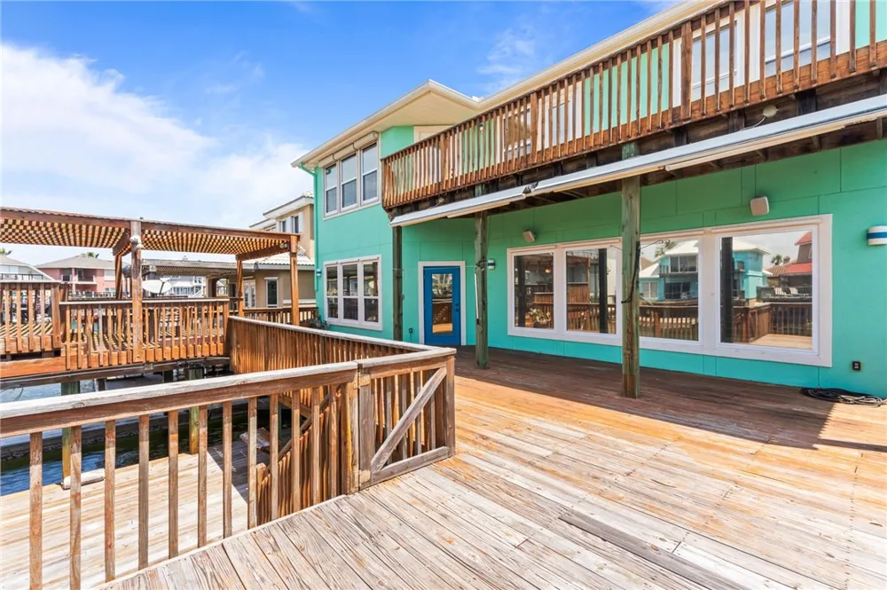 15329 Cartagena Court Corpus Christi, TX 78418