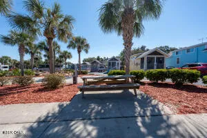 1843 W Highway 98 #52 Carrabelle, FL 32322