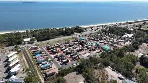 1843 W Highway 98 #52 Carrabelle, FL 32322