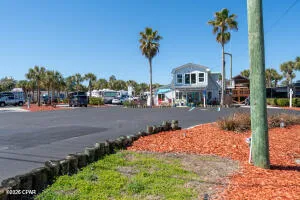 1843 W Highway 98 #28 Carrabelle, FL 32322