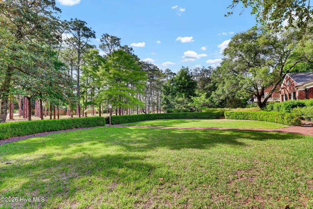 1411 Live Oak Parkway Wilmington, NC 28403