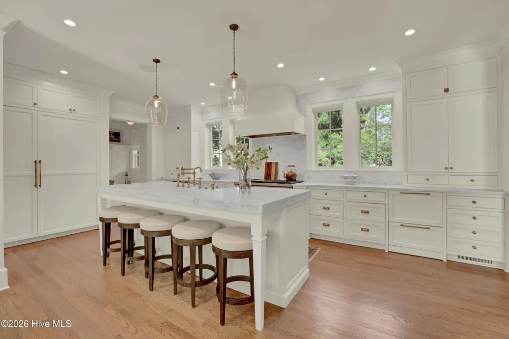 1411 Live Oak Parkway Wilmington, NC 28403