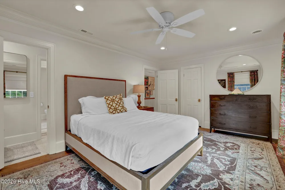 1411 Live Oak Parkway Wilmington, NC 28403