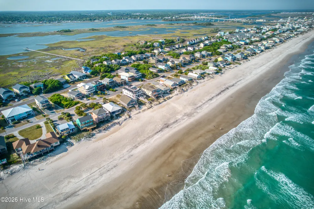 1131 S Topsail Drive Surf City, NC 28445