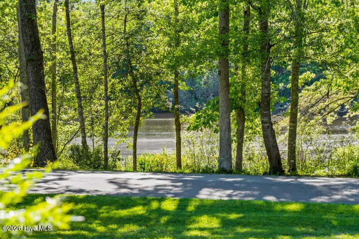 519 Country Club Drive W Arapahoe, NC 28510