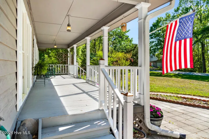 519 Country Club Drive W Arapahoe, NC 28510