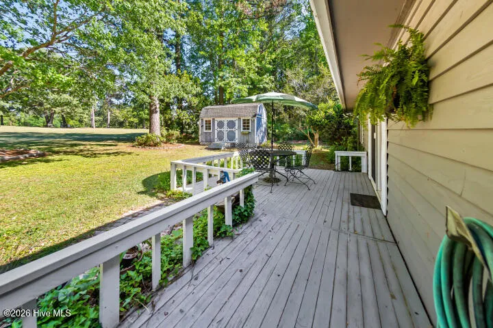 519 Country Club Drive W Arapahoe, NC 28510