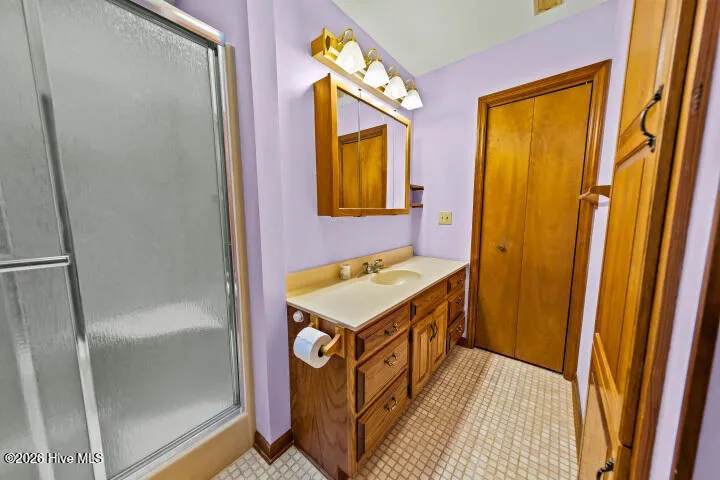 519 Country Club Drive W Arapahoe, NC 28510