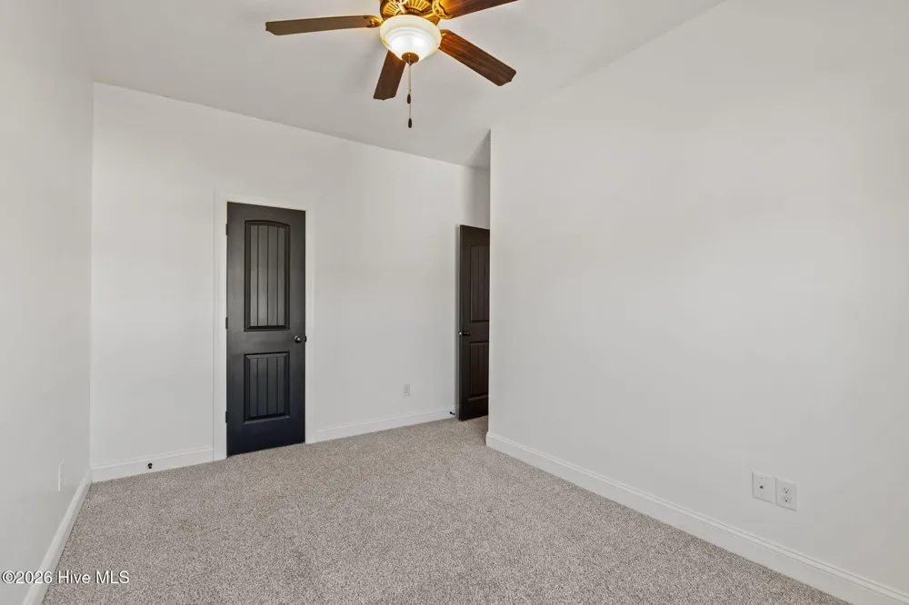 400 Garland Shores Drive Hubert, NC 28539