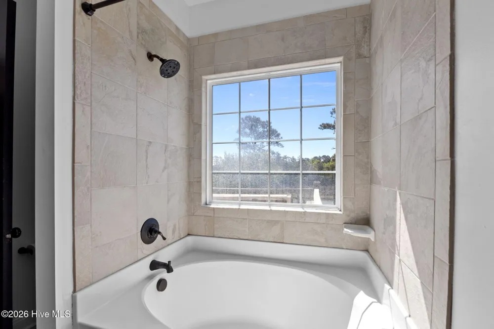 400 Garland Shores Drive Hubert, NC 28539