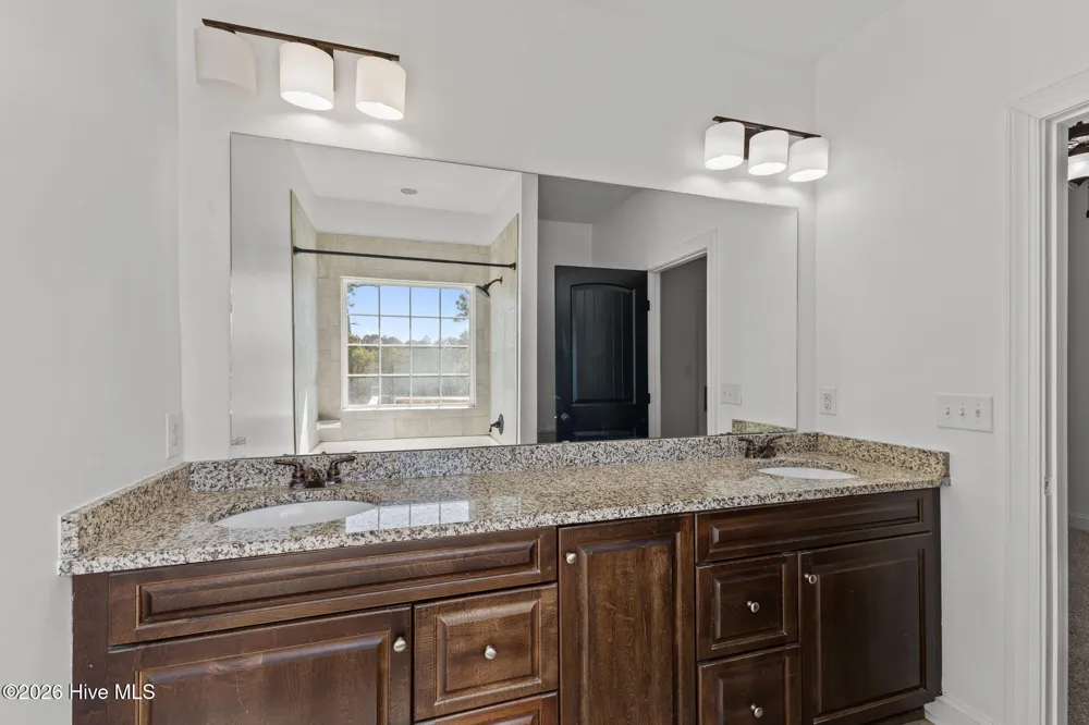 400 Garland Shores Drive Hubert, NC 28539