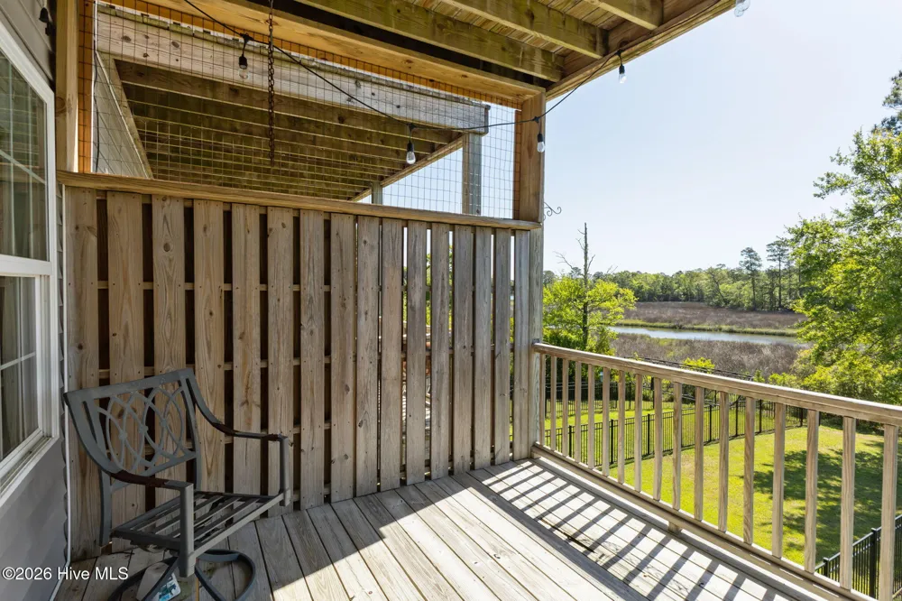 400 Garland Shores Drive Hubert, NC 28539