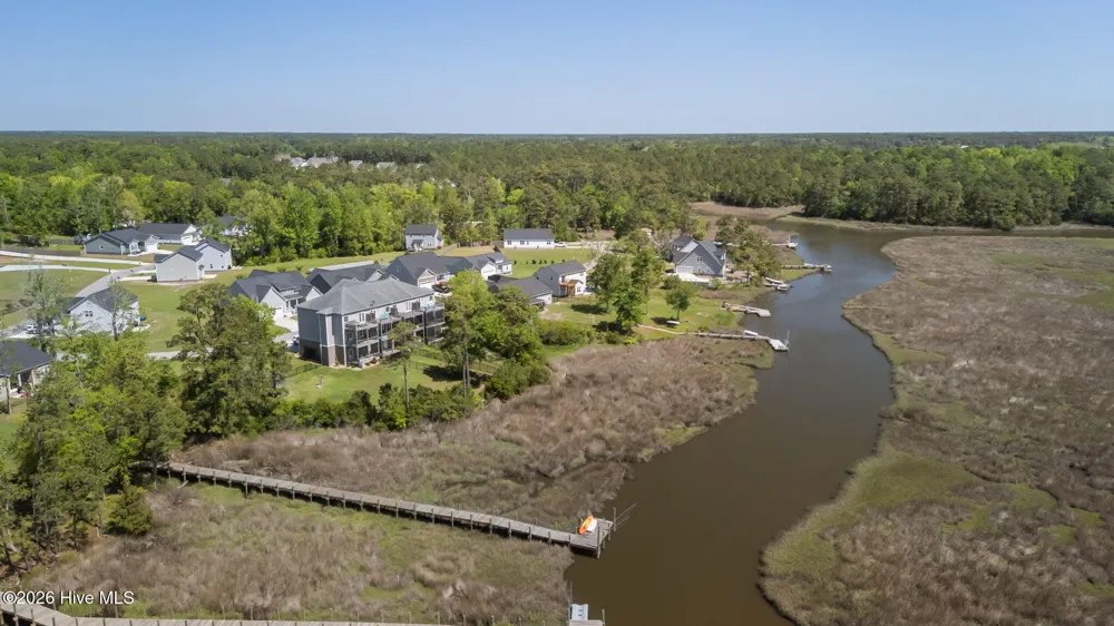 400 Garland Shores Drive Hubert, NC 28539