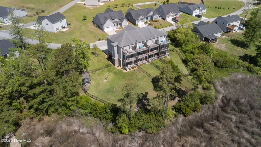 400 Garland Shores Drive Hubert, NC 28539