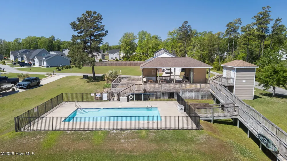 400 Garland Shores Drive Hubert, NC 28539
