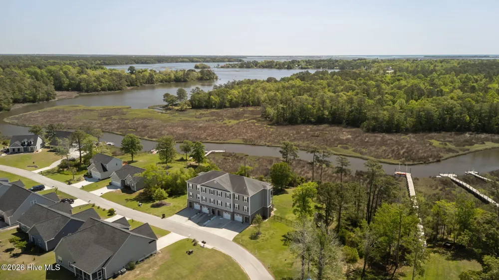 400 Garland Shores Drive Hubert, NC 28539