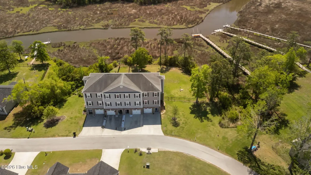 400 Garland Shores Drive Hubert, NC 28539