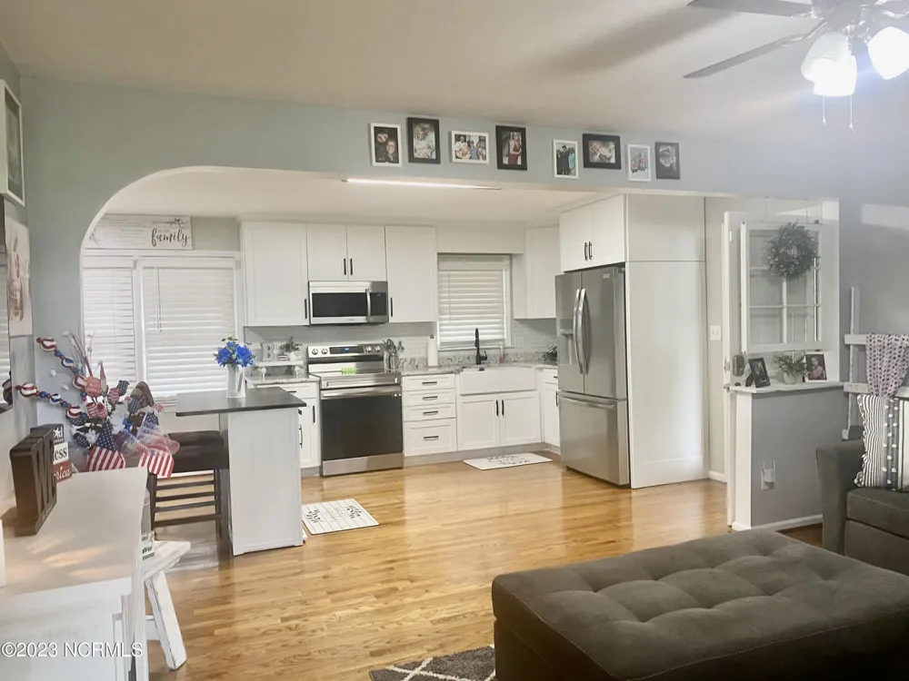 166 Pine Tree Lane Chadbourn, NC 28431