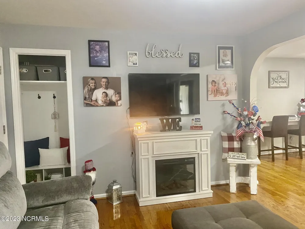 166 Pine Tree Lane Chadbourn, NC 28431