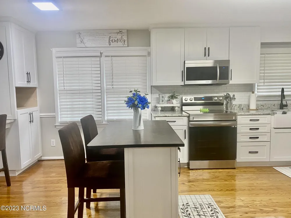 166 Pine Tree Lane Chadbourn, NC 28431