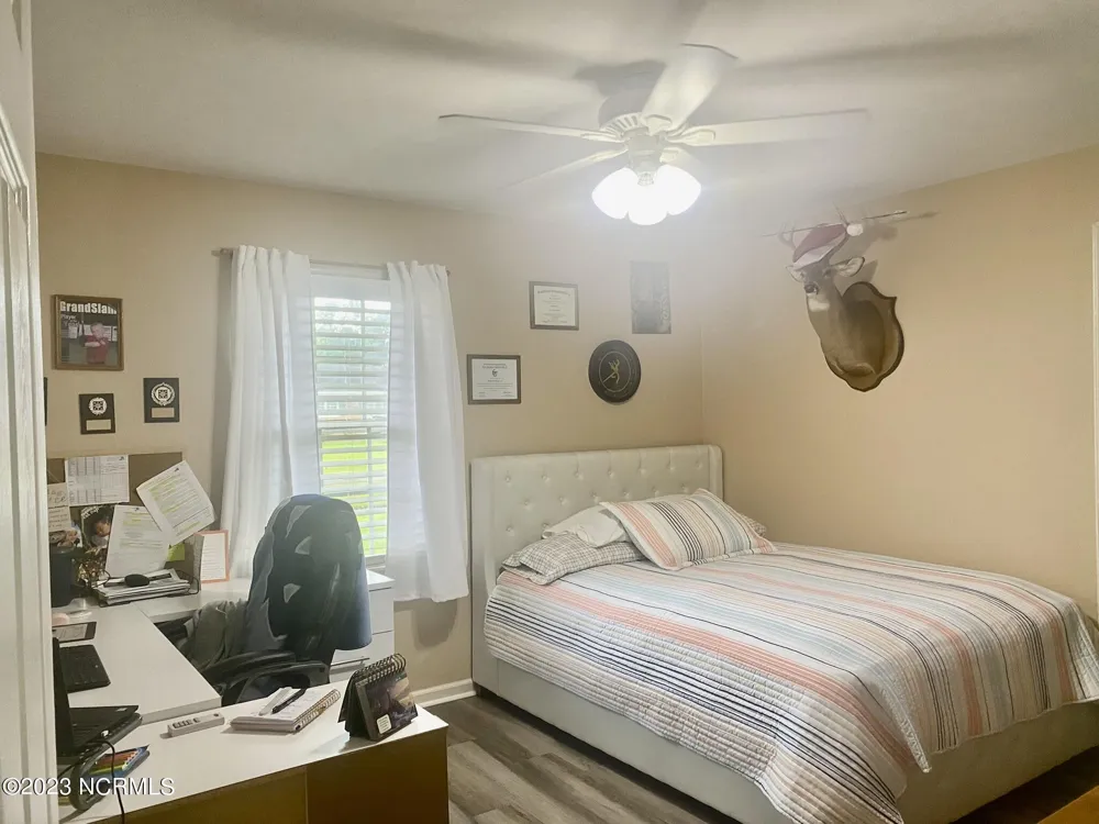 166 Pine Tree Lane Chadbourn, NC 28431