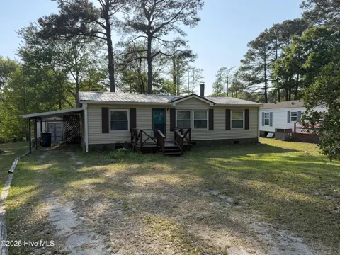 245 Lake Drive SW